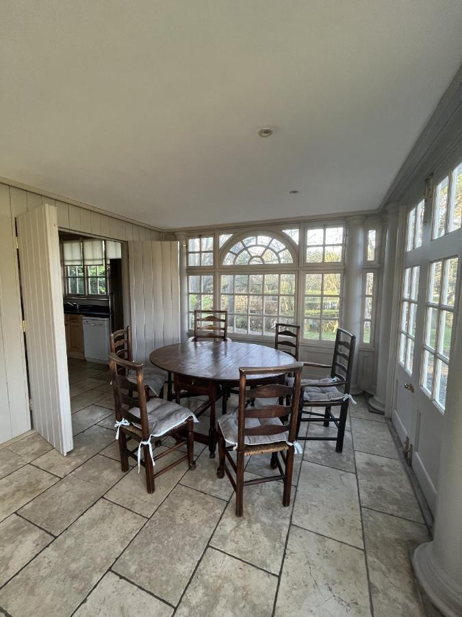 Thornton Manor - Holiday Cottages And Apartments Heswall Εξωτερικό φωτογραφία