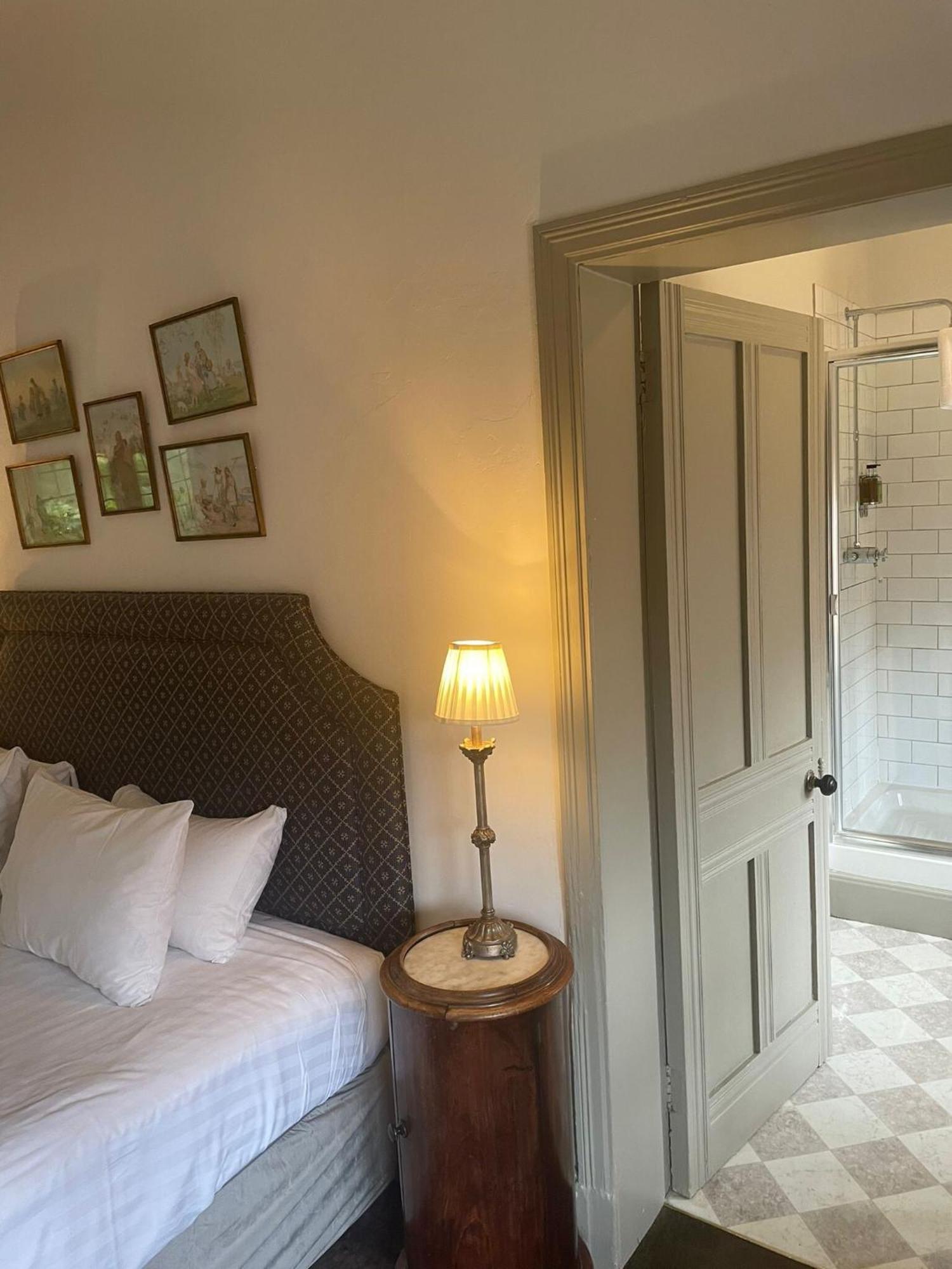 Thornton Manor - Holiday Cottages And Apartments Heswall Δωμάτιο φωτογραφία