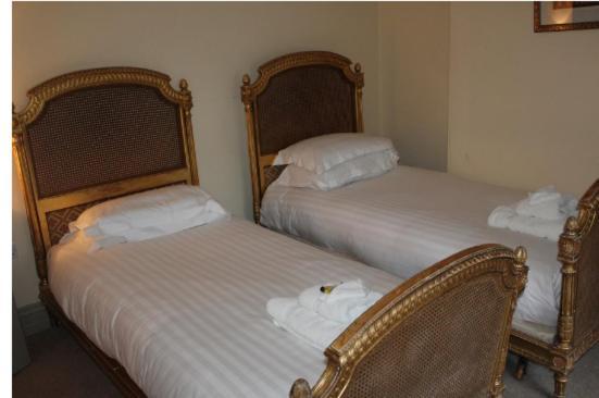 Thornton Manor - Holiday Cottages And Apartments Heswall Δωμάτιο φωτογραφία